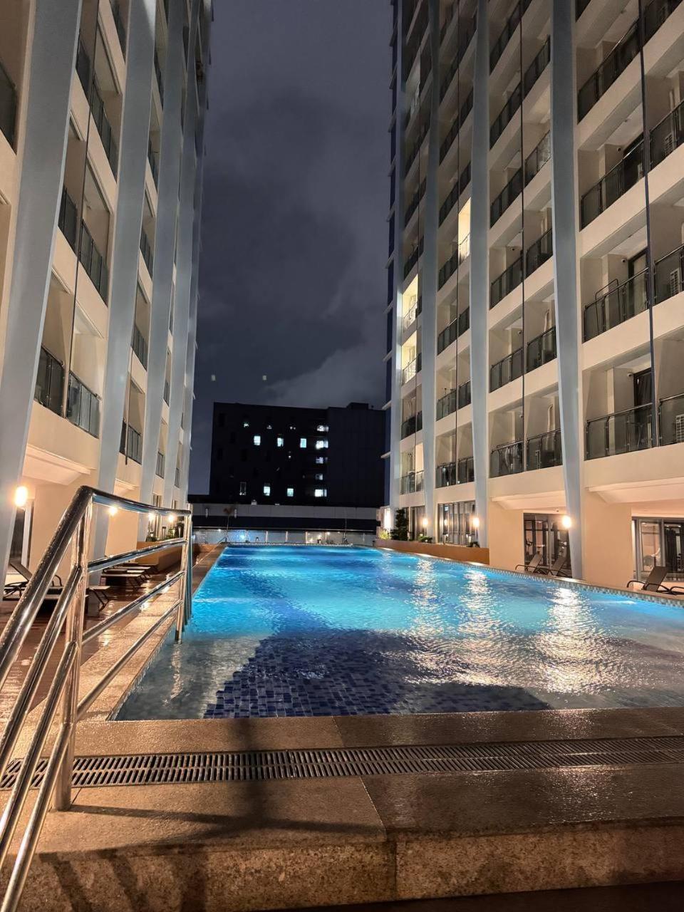 Paranaque City L Condotel المظهر الخارجي الصورة