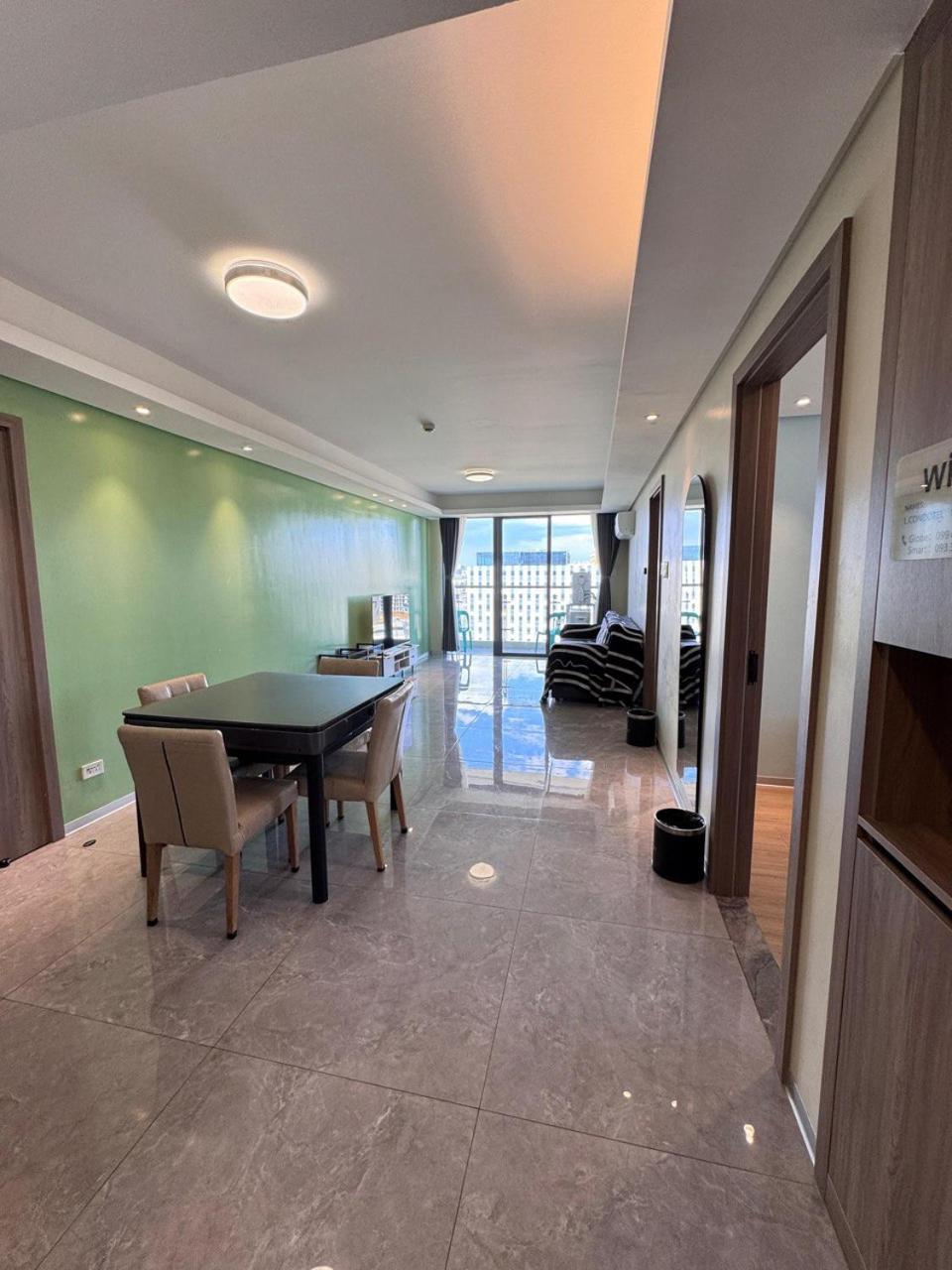 Paranaque City L Condotel الغرفة الصورة